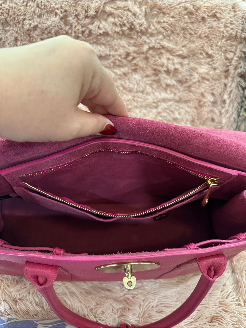 Mulberry Fuchsia Leather Satchel with Turn-Lock Closure - Picture 12 of 12